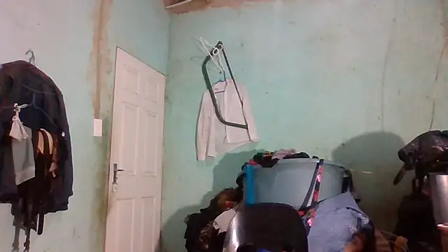 Nicky52 online show from December 5, 8:28 pm