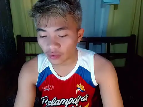 mostwantedtwink online show from April 22, 8:48 pm