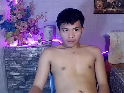 mostwantedtwink online show from June 8, 3:34 pm