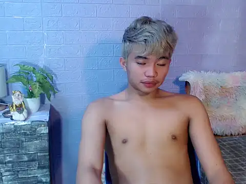 mostwantedtwink online show from May 8, 9:24 am