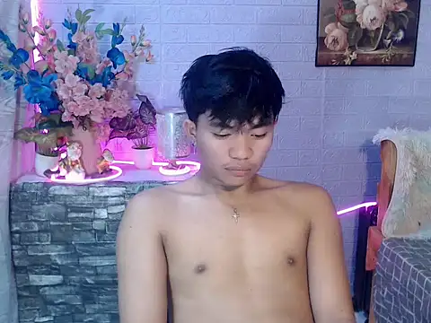 mostwantedtwink online show from July 10, 11:43 am