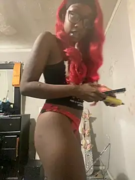 HennessyBaby21 online show from November 4, 1:15 pm