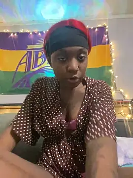 HennessyBaby21 online show from March 2, 6:58 am