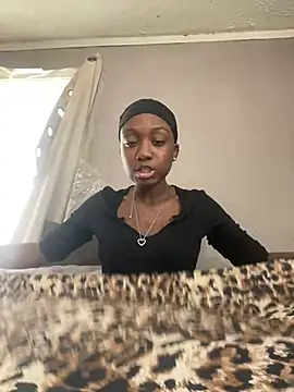 HennessyBaby21 online show from March 9, 4:32 pm