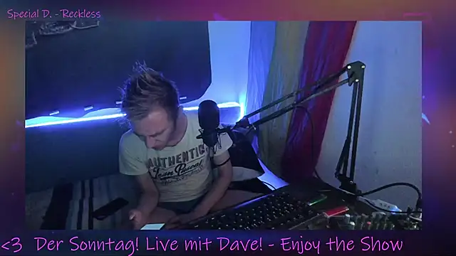 DaveLindau online show from September 28, 6:04 pm