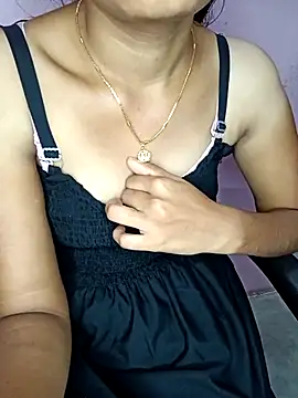 Snapshot of Nidhi_lovely chatting on September 13, 1:05 am Nidhi lovely online show from September 13, 1:05 am