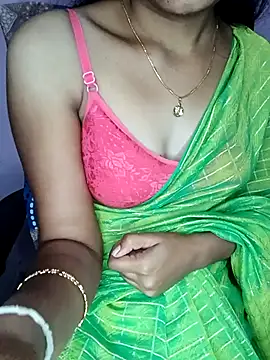 Snapshot of Nidhi_lovely chatting on November 29, 2:34 am Nidhi lovely online show from November 29, 2:34 am