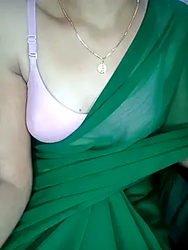 Snapshot of Nidhi_lovely chatting on September 27, 4:57 pm Nidhi lovely online show from September 27, 4:57 pm