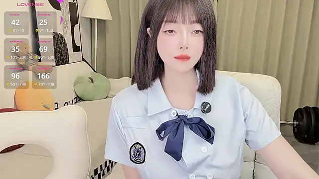 uikyy1 online show from February 6, 2:13 pm