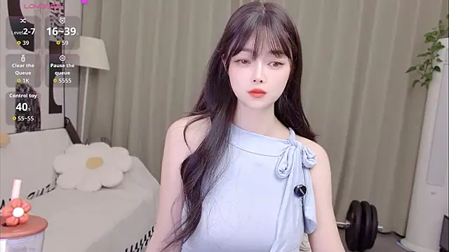 uikyy1 online show from June 19, 2:45 pm