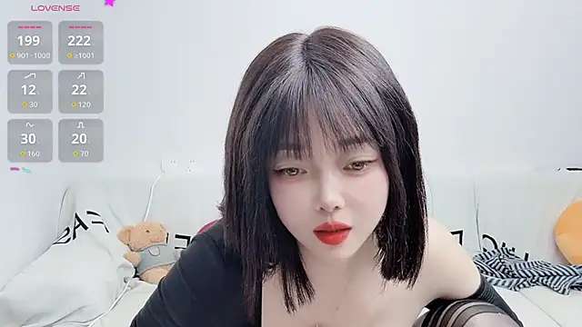 uikyy1 online show from November 18, 1:25 pm