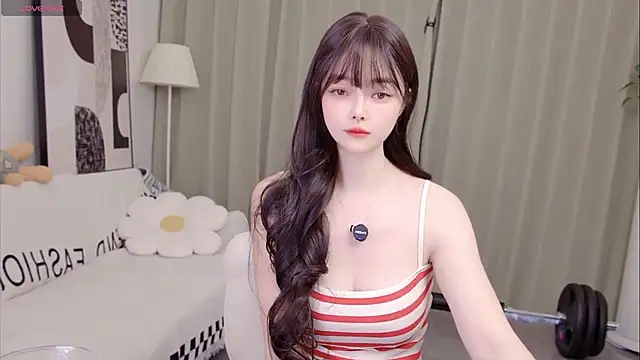 uikyy1 online show from April 22, 6:53 am