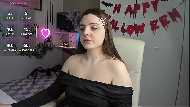 LiaWoow online show from October 26, 8:04 am