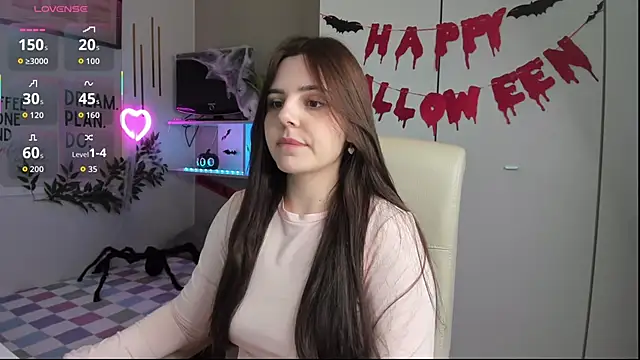 LiaWoow online show from October 31, 7:38 am