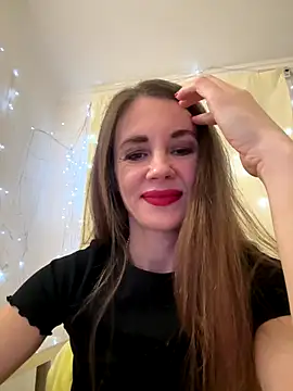 LucieMack online show from December 14, 2:44 pm