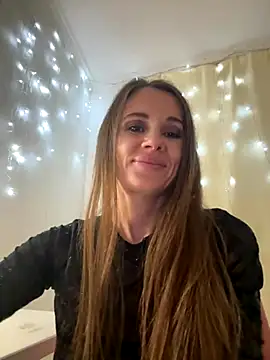 LucieMack online show from October 13, 8:21 pm