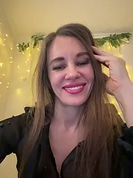 LucieMack online show from March 2, 6:37 pm