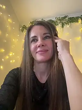 LucieMack online show from March 25, 7:46 pm