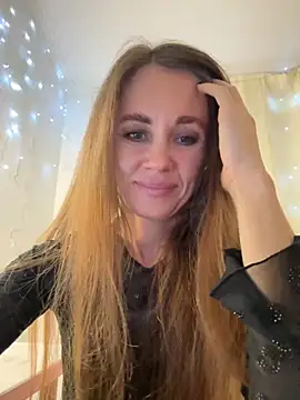 LucieMack online show from October 15, 6:16 pm