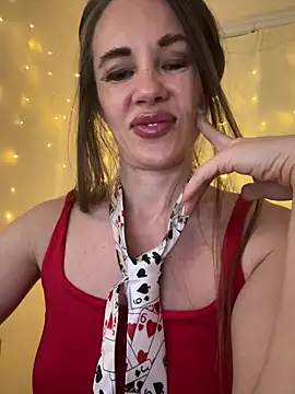 Snapshot of LucieMack chatting on July 13, 3:11 pm LucieMack online show from July 13, 3:11 pm
