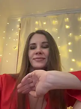 LucieMack online show from February 19, 5:54 pm