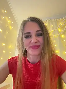 LucieMack online show from January 12, 7:09 pm