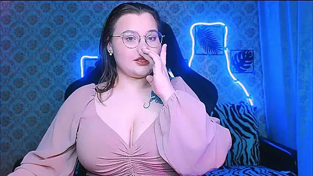 InLoveWithLife26 online show from January 14, 4:43 pm