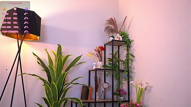 MaydaCornwall online show from June 5, 4:06 am