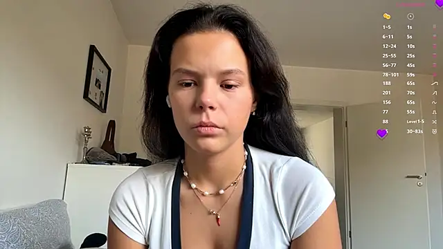 MaydaCornwall online show from November 8, 9:02 am