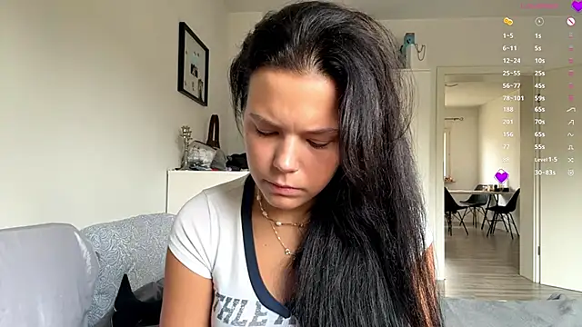 MaydaCornwall online show from November 13, 8:07 am