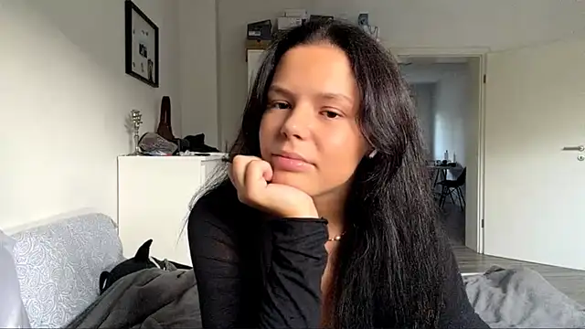 MaydaCornwall online show from November 2, 3:06 pm