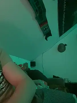 PluschLeopard online show from March 28, 11:28 pm