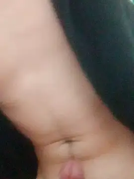 Snapshot of HitShelf chatting on November 23, 6:29 pm HitShelf online show from November 23, 6:29 pm