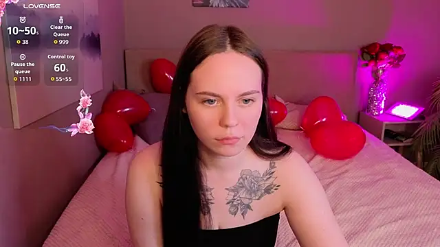 Alice Moondark online show from February 13, 8:42 pm