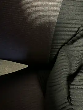 HiddenHoneyLDN online show from February 12, 11:43 am