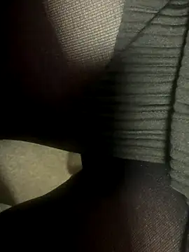 HiddenHoneyLDN online show from November 7, 11:26 am