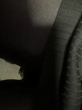 HiddenHoneyLDN online show from February 10, 2:38 pm