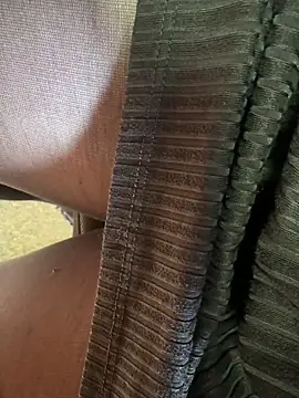 HiddenHoneyLDN online show from November 25, 10:26 am