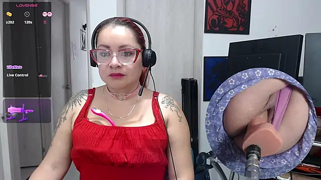 leidydi223 online show from December 4, 2:27 pm