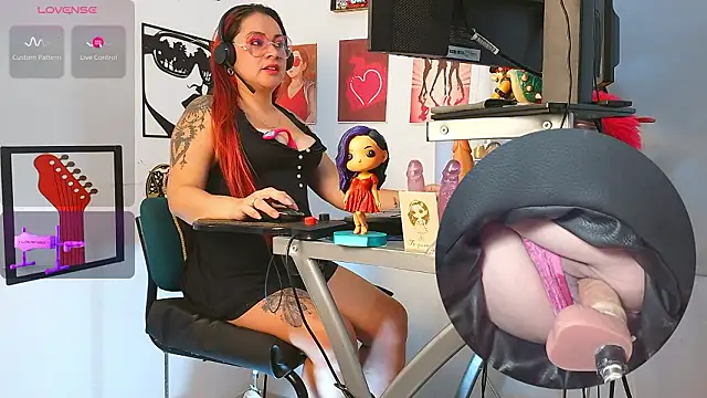 leidydi223 online show from March 29, 4:30 pm