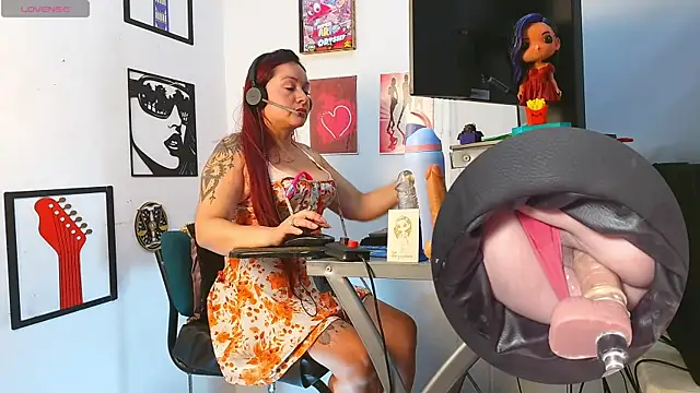 leidydi223 online show from April 21, 12:23 am