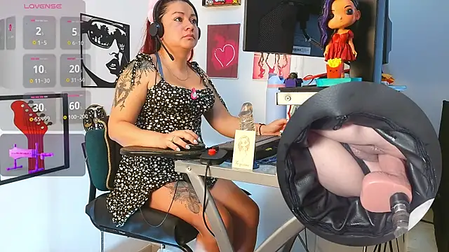leidydi223 online show from May 18, 3:17 pm