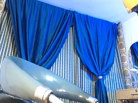 ElCaballeroNegro24 online show from November 7, 1:32 am