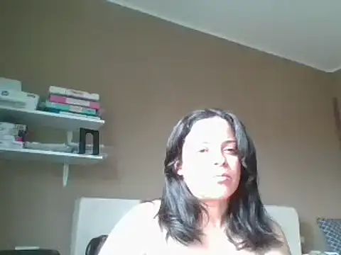 ITALIANASISIXX online show from April 14, 6:51 am