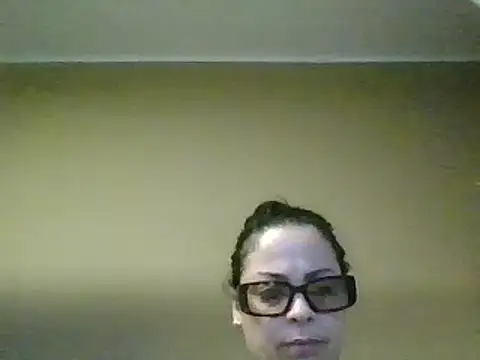 Snapshot of ITALIANASISIXX chatting on February 28, 6:21 am ITALIANASISIXX online show from February 28, 6:21 am