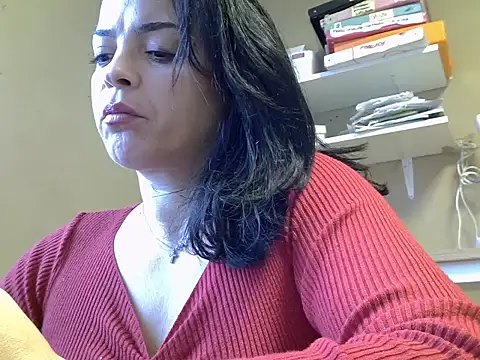 ITALIANASISIXX online show from October 30, 8:01 am