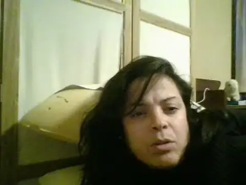 ITALIANASISIXX online show from November 14, 4:10 pm