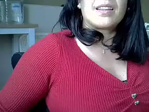ITALIANASISIXX online show from May 19, 1:29 pm