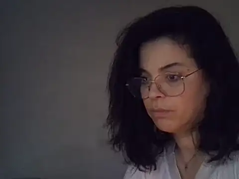 ITALIANASISIXX online show from December 21, 7:43 am