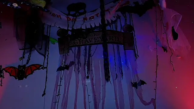 Snapshot of m_rosee chatting on October 23, 12:04 pm m rosee online show from October 23, 12:04 pm